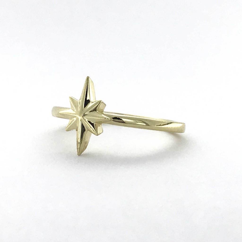American Jewelry 14k Yellow Gold Starburst Ring (Size 6)