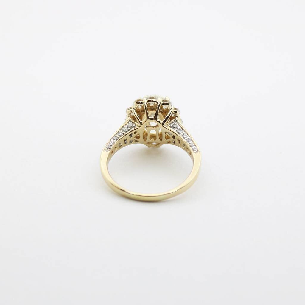 American Jewelry 14k Yellow Gold 4.03ct-Ctr J/VS2 GIA 1.74ctw-Mounting Oval & Round Brilliant Diamond Halo Engagement Ring
