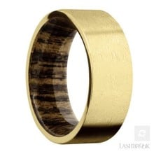 Lashbrook Lashbrook 14k Yellow Gold 8mm Flat Edge Distressed Finish with Bocote Wood Sleeve Men's Wedding Band (Size 10)