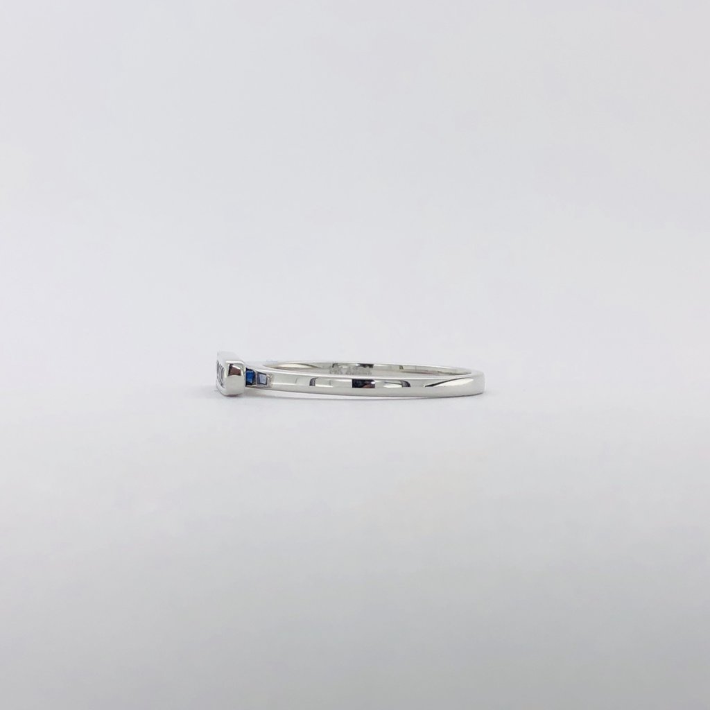 American Jewelry 14k White Gold.04ct Diamond .26ct Blue Sapphire Ring (Size 6.75)