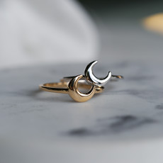 American Jewelry 14k Yellow Gold Polished Crescent Moon Ring (Size 6.5)