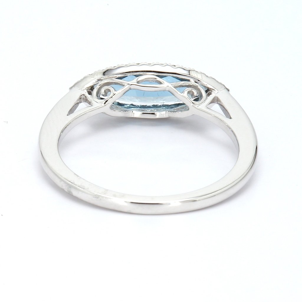 American Jewelry 14K White Gold 1.12ct London Blue Topaz & 0.14ctw Diamond Halo Ring (Size 7)