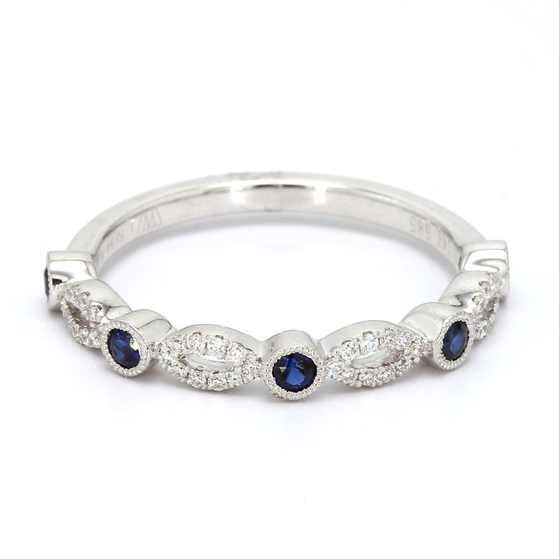 American Jewelry 14K White Gold 0.26ctw Round Sapphire & 0.10ctw Diamond Band (Size 6.5)