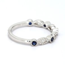 American Jewelry 14K White Gold 0.26ctw Round Sapphire & 0.10ctw Diamond Band (Size 6.5)