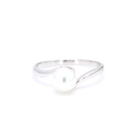 American Jewelry 14k White Gold 6-6.5mm Pearl Bypass Ladies Ring (Size 7)