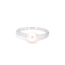 American Jewelry 14k White Gold 6-6.5mm Pearl Ladies Ring (Size 7)
