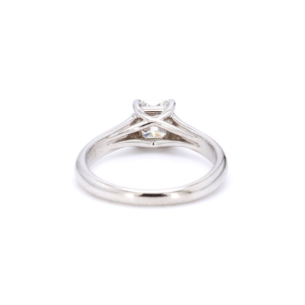 American Jewelry ESTATE Platinum 1.01ct H/VVS1 Lucida Cut Solitaire Diamond Engagement Ring (Size 6.25)