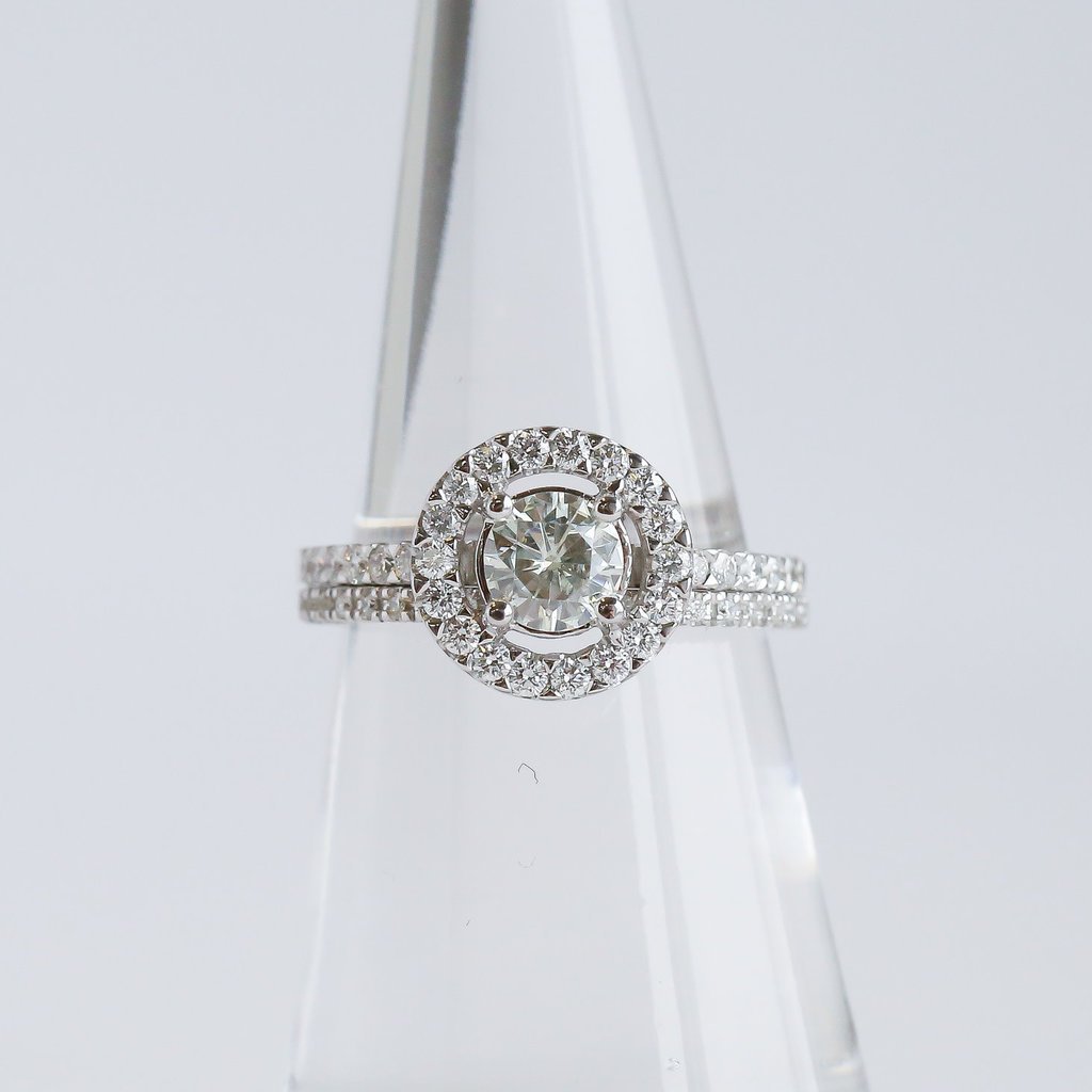 American Jewelry 14K White Gold 0.59ctw Diamond (1/5ct Round Moissanite Center) Halo Engagement Ring & Wedding Band (Size 7)