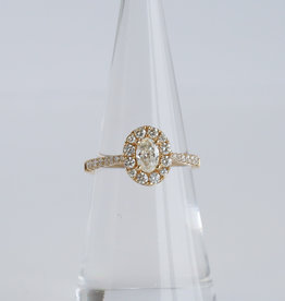 American Jewelry 14k Yellow Gold .89ctw (.40ct Oval Center) Diamond Halo Engagement Ring