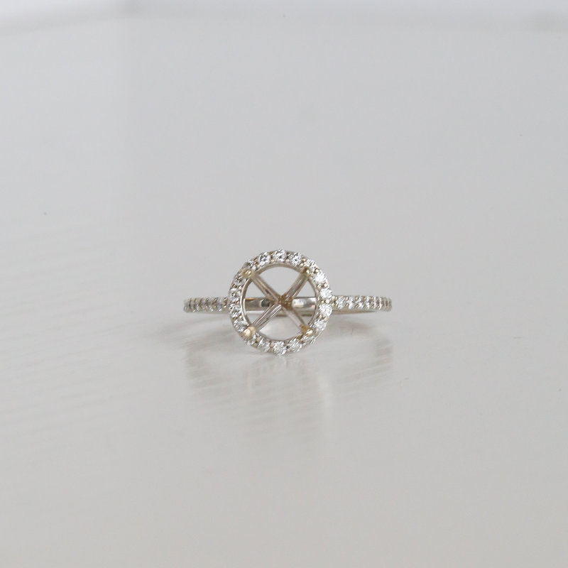 American Jewelry 14k White Gold 1/2ctw Diamond Round Halo Semi Mount (1.50ct Center) Engagement Ring (Size 7)