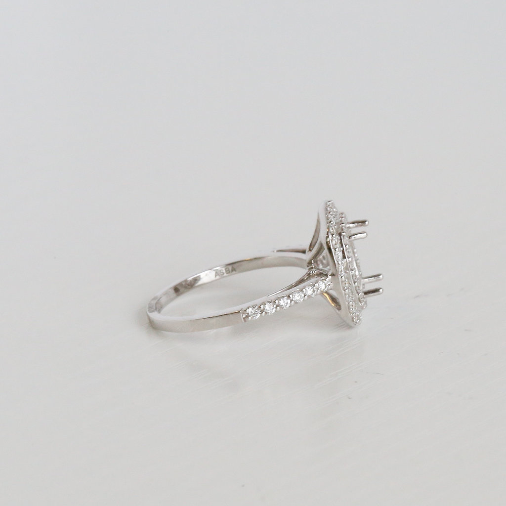 American Jewelry 14k White Gold .64ctw Round Brilliant Diamond Double Halo Semi Mount Engagement Ring (Size 7)
