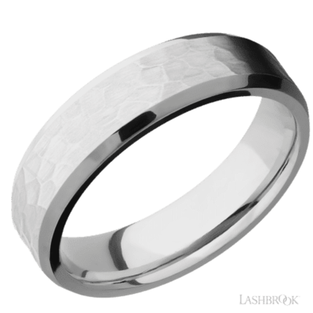 American Jewelry Cobalt Chrome Beveled Edge Hammer Finish Mens 6mm Wedding Band (Size 8.5)