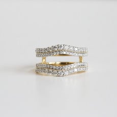 American Jewelry 14K Yellow Gold 0.76ctw Diamond Double Row Ring Guard (Size 7)