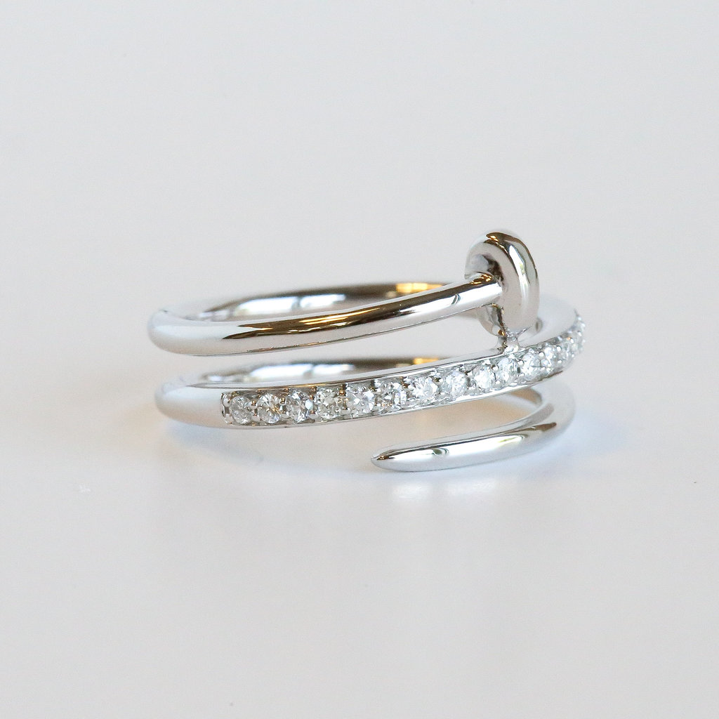 American Jewelry 14K White Gold 0.22ctw Diamond Double Wrap Nail Ring (Size 7)