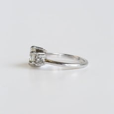 American Jewelry 14k White Gold 1.20ctw (1.00ct K/SI1 GIA Round Brilliant) Diamond Spray Engagement Ring (Size 4)