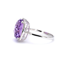 American Jewelry 14k White Gold 5.50ct Checkerboard Amethyst & .13ctw Diamond Halo Ladies Ring (Size 6.5)