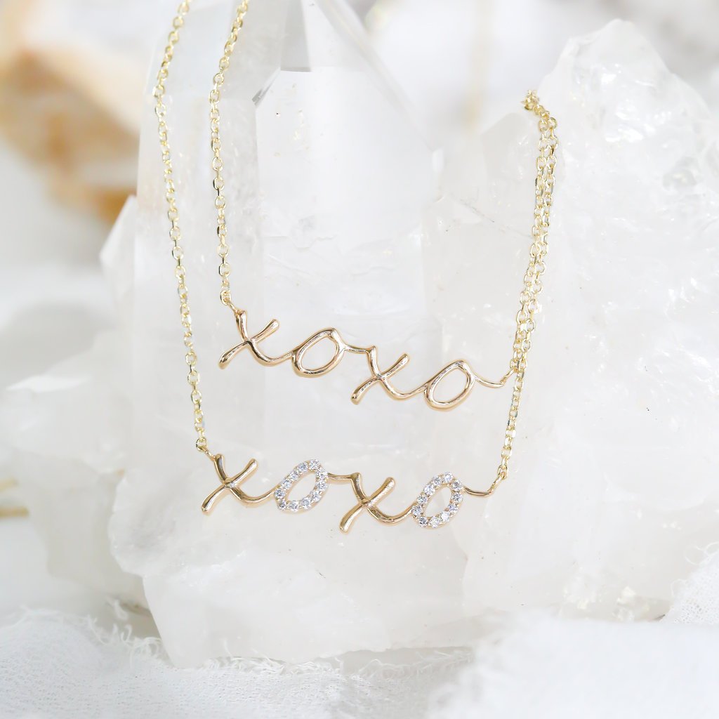 American Jewelry XOXO Script Necklace