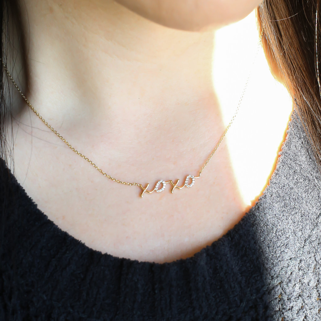 American Jewelry XOXO Script Necklace