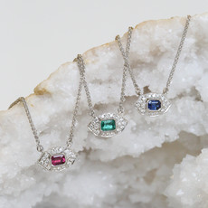 American Jewelry 14k White Gold .25ct Bezel Emerald & .09ctw Diamond Necklace