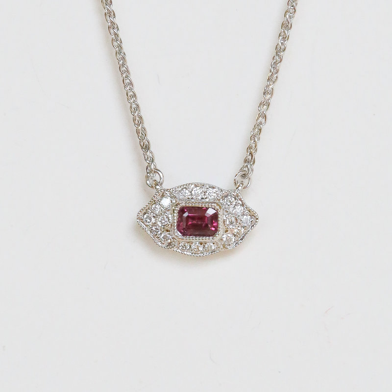 American Jewelry 14k White Gold .25ct Bezel Ruby & .09ctw Diamond Necklace