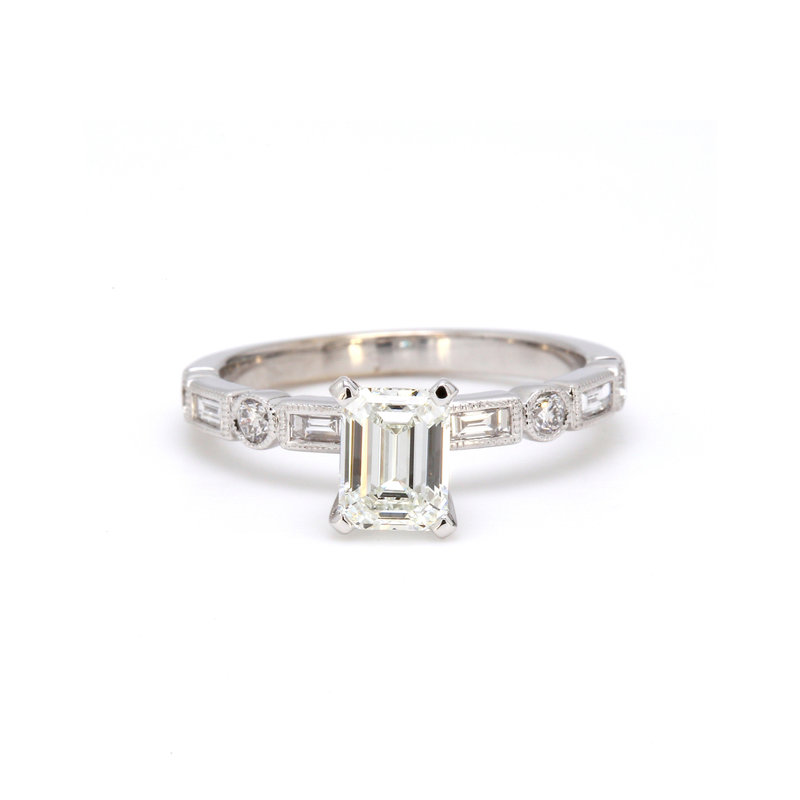 American Jewelry 18k White Gold 1.30ctw (1.00ct H / Internally Flawless Center) Emerald Cut, Round & Baguette Diamond Engagement Ring (Size 6.5)