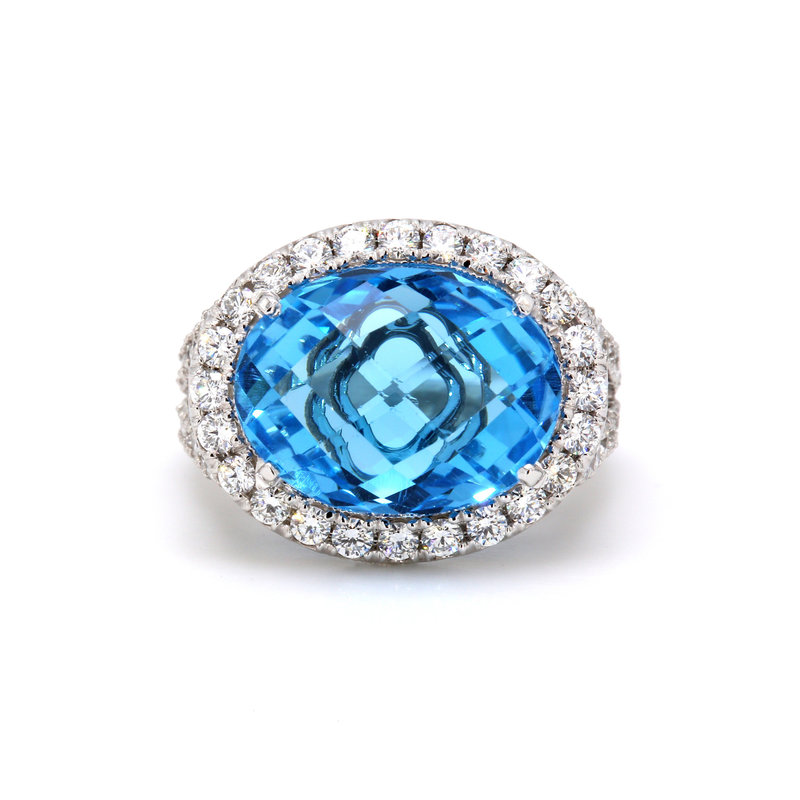 American Jewelry 14k White Gold Custom Oval Checkerboard Blue Topaz & 1.5ctw Diamond Halo Ladies Ring (Size 6.5)