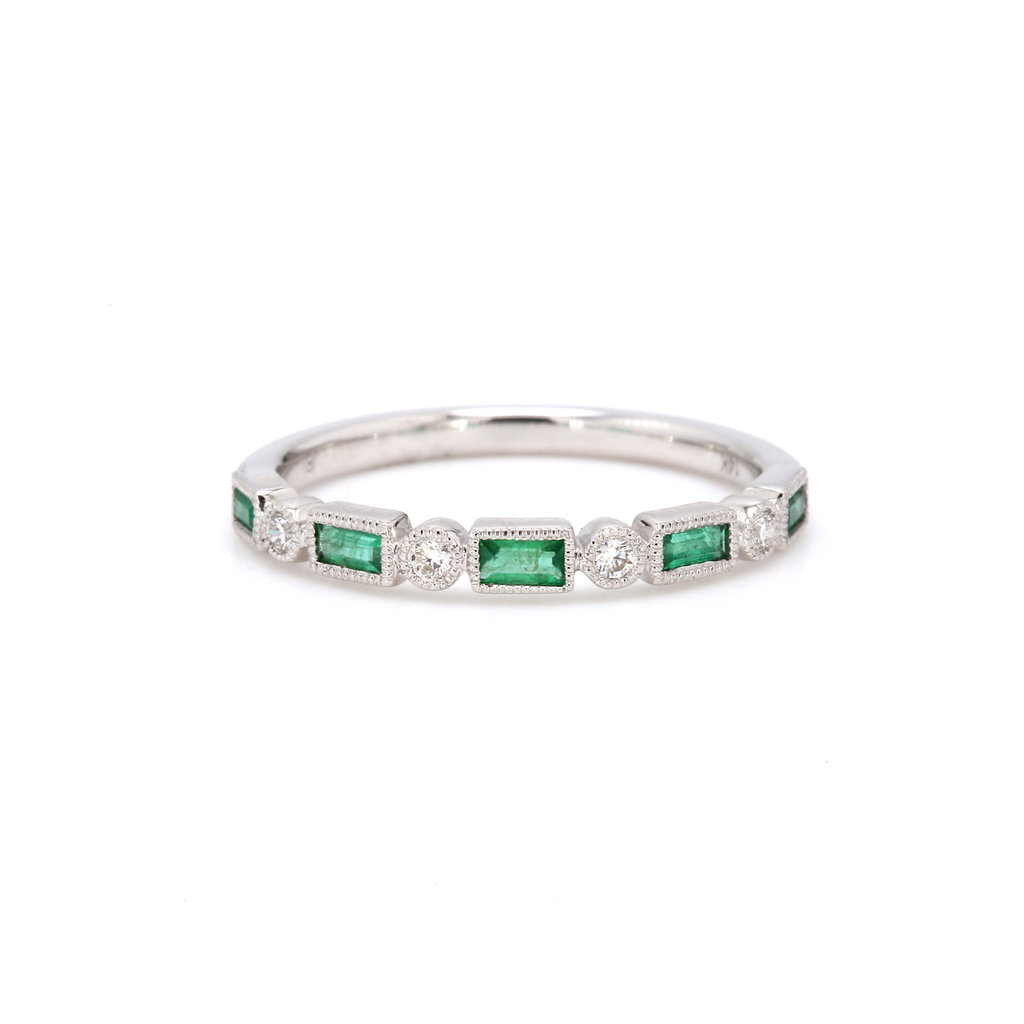 American Jewelry 14k White Gold .38ctw Baguette Emerald & .07ctw Diamond Stackable Ladies Band (Size 6.5)