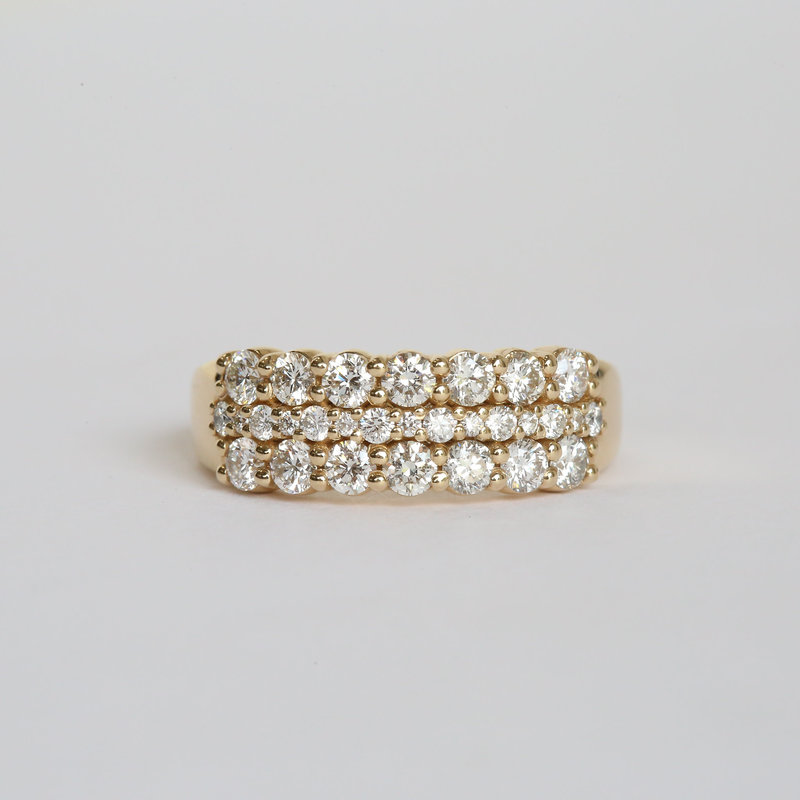 American Jewelry 14K Yellow Gold 1.00ctw Diamond Triple Row Band (Size 7)