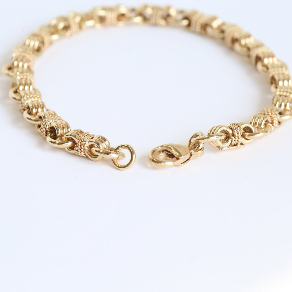 American Jewelry 14K Yellow Gold Fancy Link Bracelet (7.5")