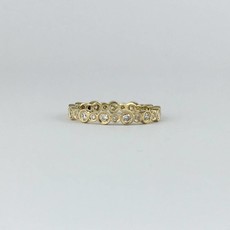 American Jewelry 18k Yellow Gold 1/2ctw Diamond Alternating Bezel Milgrain Stackable Eternity Wedding Band Ring