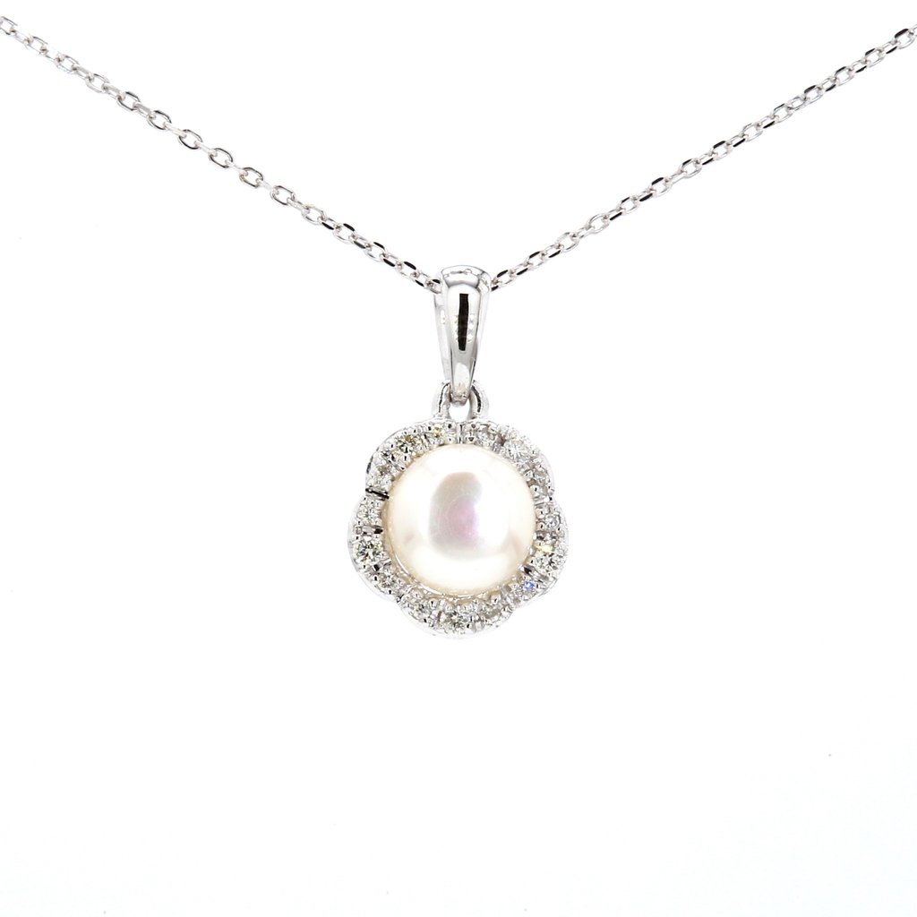American Jewelry 14k White Gold 5.5mm Pearl & .07ctw Diamond Pendant