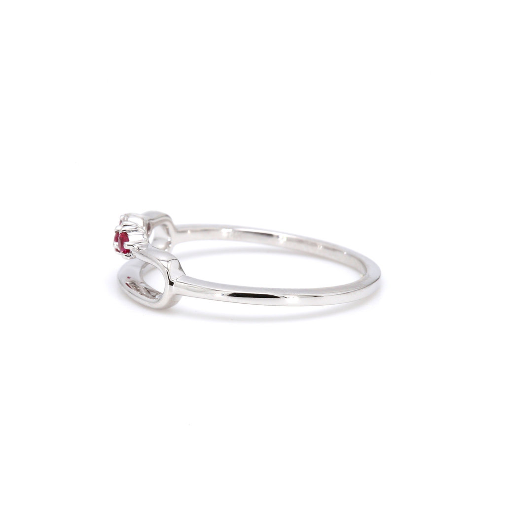 American Jewelry 14k White Gold .11ctw Ruby & .03ctw Diamond Paperclip Ladies Ring (Size 7)