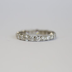 American Jewelry 14K White Gold 1 3/4ctw Diamond Alternating Eternity Band (Size 5.5)