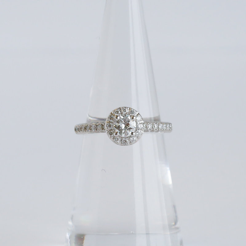 American Jewelry 14k White Gold .61ctw (.33ct Round Center) Diamond Halo Engagement Ring