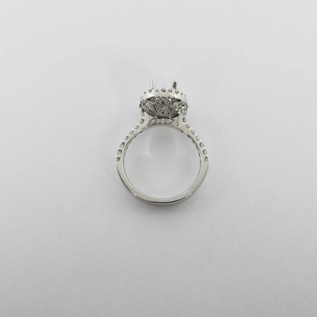 American Jewelry 14k White Gold .80ctw Round Brilliant Diamond Halo Semi Mount Engagement Ring (Size 7)