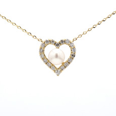 American Jewelry 14k Yellow Gold 5mm Pearl & .22ctw Diamond Heart Necklace