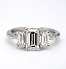 American Jewelry Platinum 2.60ctw (1.71ct D/VS1 Center) Emerald Cut Diamond Engagement Ring (Size 6.5)