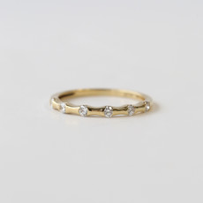 American Jewelry Diamond Polished Station Band (1/4ctw)