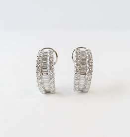 American Jewelry 14K White Gold 5.16ctw Baguette & Round Clip Back Earrings