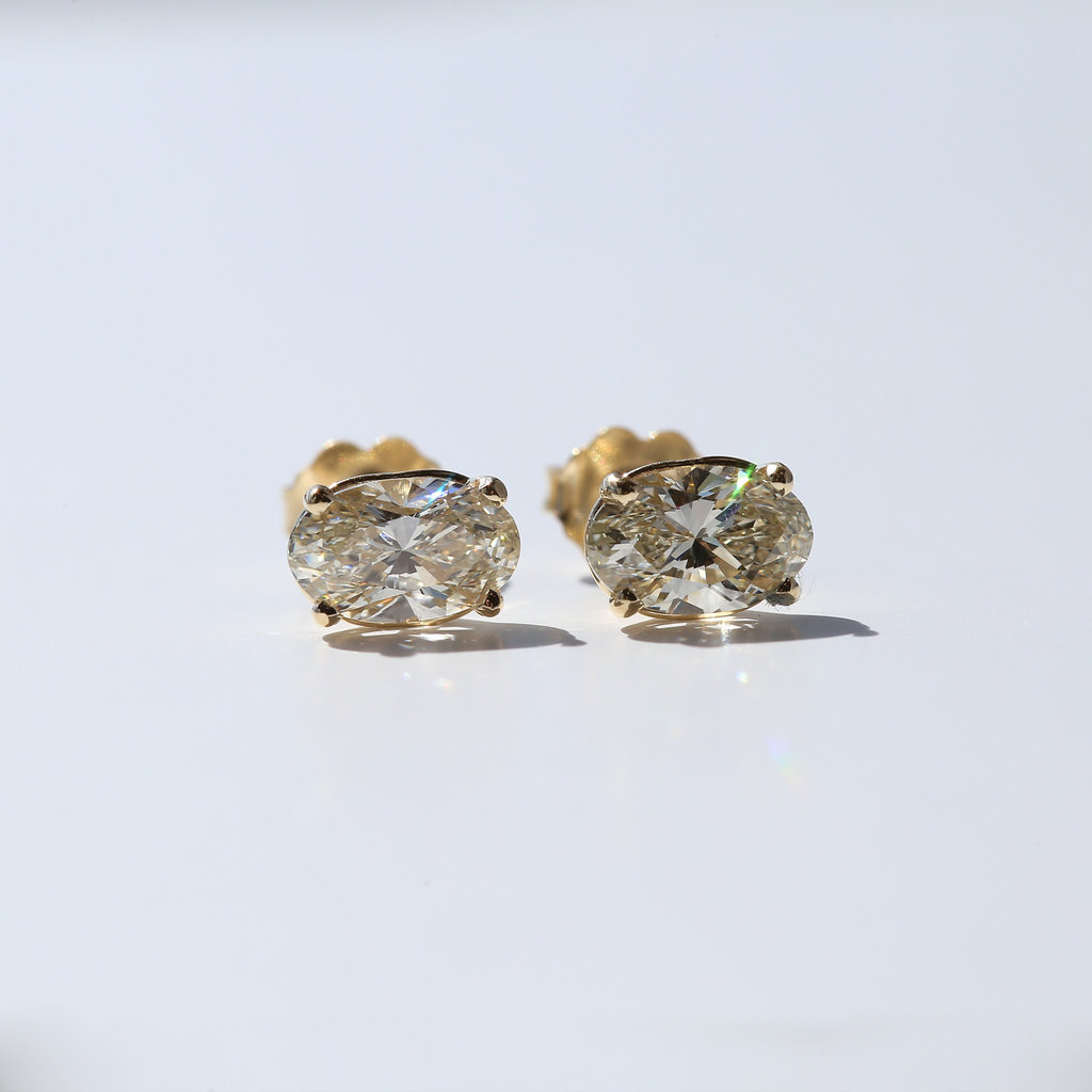 American Jewelry 14K Yellow Gold 1.80ctw Oval Diamond Stud Earrings
