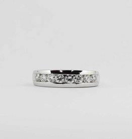 American Jewelry Platinum 1ctw Diamond Channel Set Wedding Band (Size 7.5)