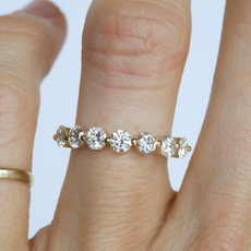 American Jewelry American Classic Round Single Prong Band