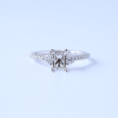 American Jewelry 14K White Gold .39ctw Diamond Emerald Three Stone Semi-Mount Engagement Ring (Size 6.5)