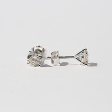 American Jewelry 14K White Gold 1ctw Diamond Stud Earrings