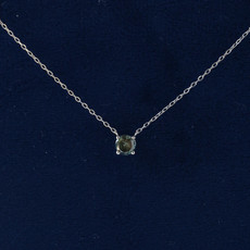 American Jewelry 14k White Gold 1/2ct Green Diamond Solitaire Necklace (16-18")