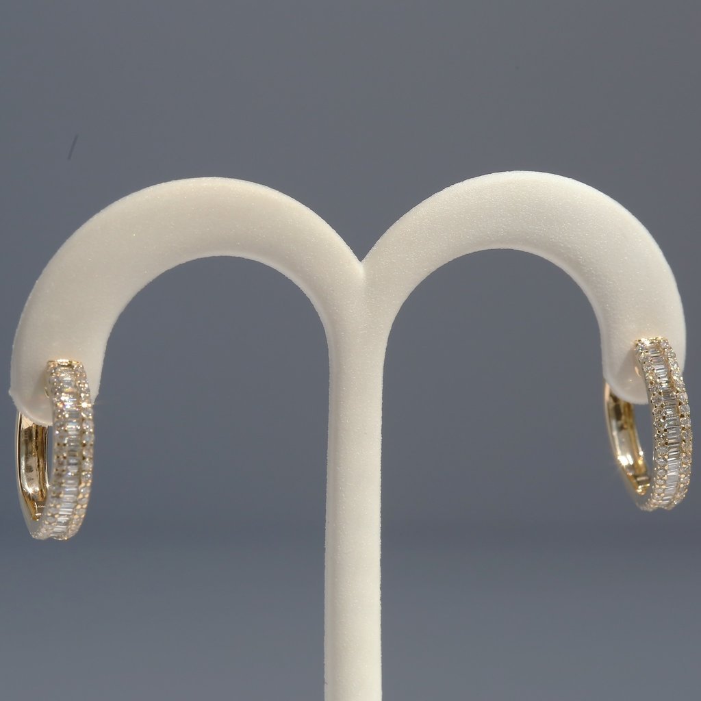 American Jewelry 14k Yellow Gold 2.28ctw Baguette & Round Brilliant Diamond Hoop Earrings