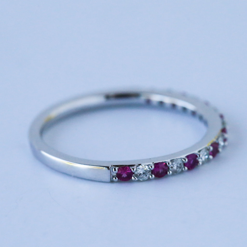 14k White Gold .20ctw Diamond and .22ctw Ruby Stackable Band (size 7)