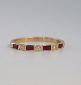 14k Yellow Gold .38ctw Diamond and Ruby Stackable Band (size 6.5)