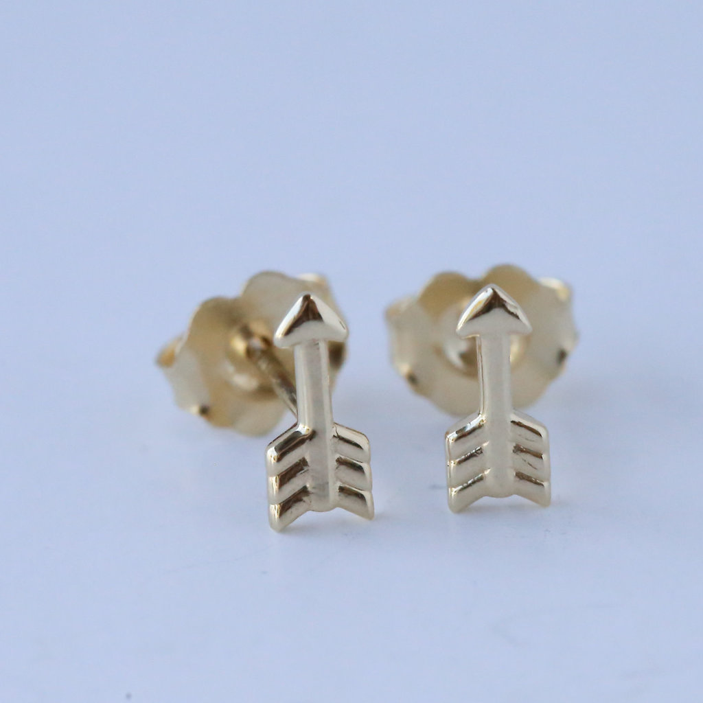 14k Yellow Gold Arrow Stud Earrings