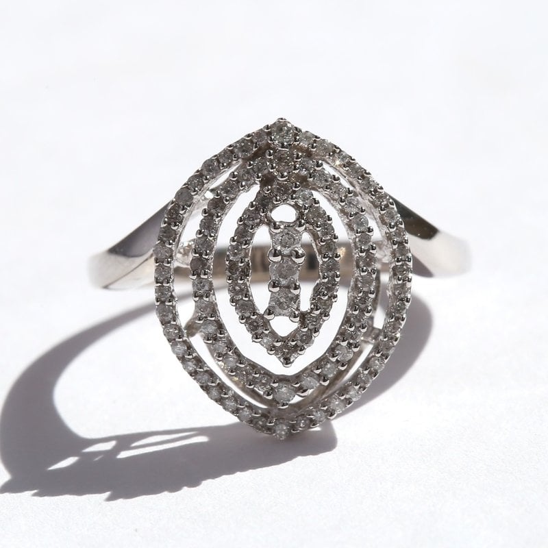 American Jewelry 14k White Gold .50ctw Round Brilliant Diamond Openwork Marquise Shape Fashion Ring (Size 7)